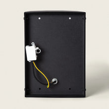 Charger l'image dans la galerie, Applique Murale Extérieure Verre Hadley