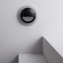 Cargar imagen en el visor de la galería, Balise LED Extérieure 3W Encastrable au Mur Ronde Occulare Noire