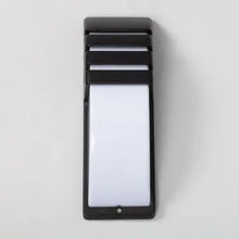 Cargar imagen en el visor de la galería, Applique Murale Extérieure Aluminium Titus Grid