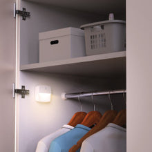 Charger l'image dans la galerie, Éclairage d'appoint à détection de mouvement - 50 lumens - Blanc chaud