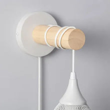 Charger l'image dans la galerie, Lampe Murale Bois et Métal Monah