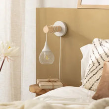 Charger l'image dans la galerie, Lampe Murale Bois et Métal Monah